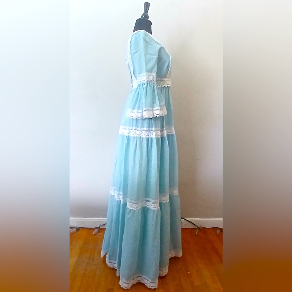 Vintage 1960s Montgomery Ward Prairie Dress Vintage Retro Cottage Core Lace